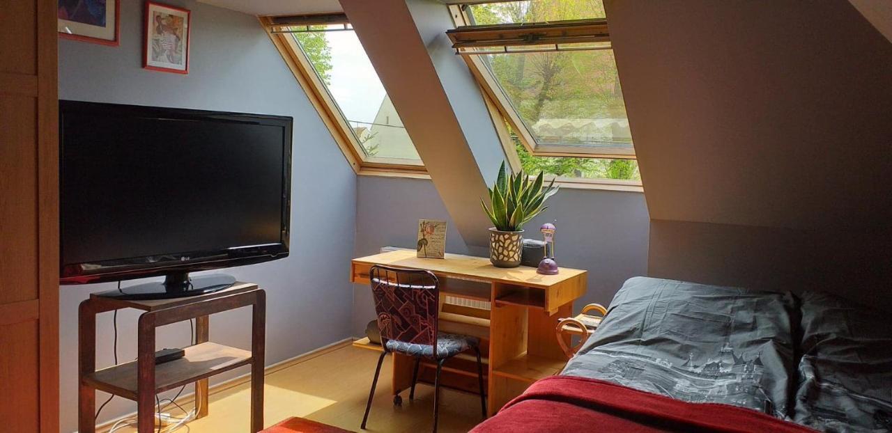 Apasjonata Appartement Świdnica Buitenkant foto